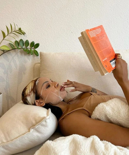 Soft Evenings: How to Create a Night Routine That Actually Feels Good